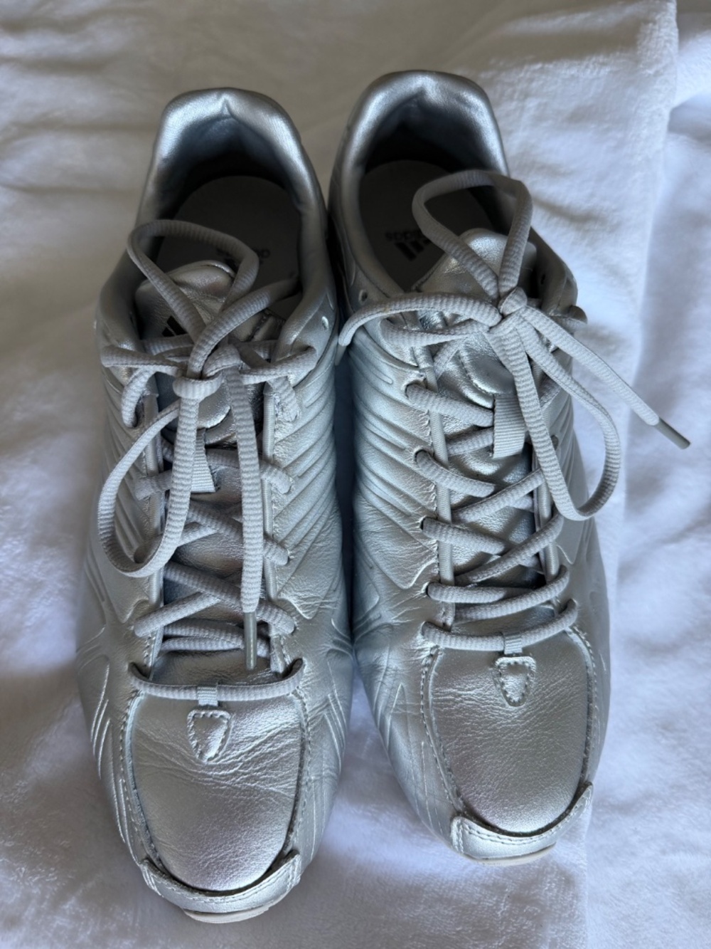 Shoes - Picture 2 of 4